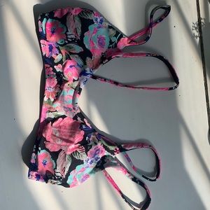 Floral bikini top